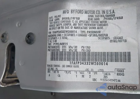 2002 Ford Focus Se z USA, uszkodzony, nr VIN 1FAFP34332W280014